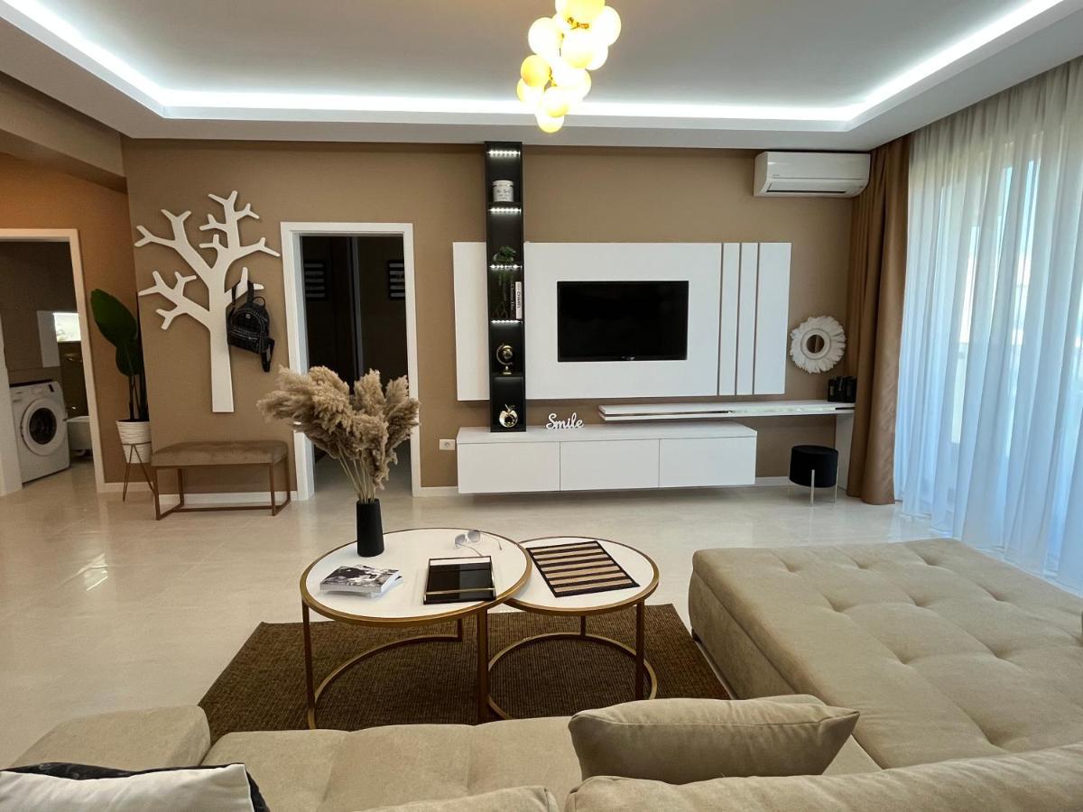 Sas 2 Luxury Apartments Mamaia Dış mekan fotoğraf